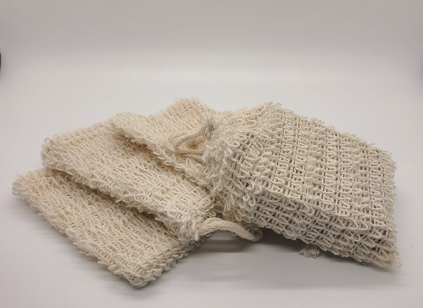 EXFOLIATING SOAP POUCH